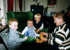 2001.11.11.01.32 ma met alle kleinkinderen